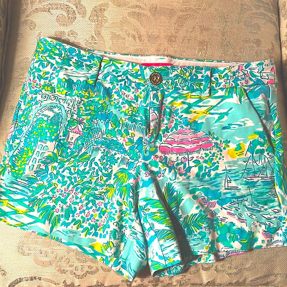 Lilly Pulitzer 5 ‘ shorts